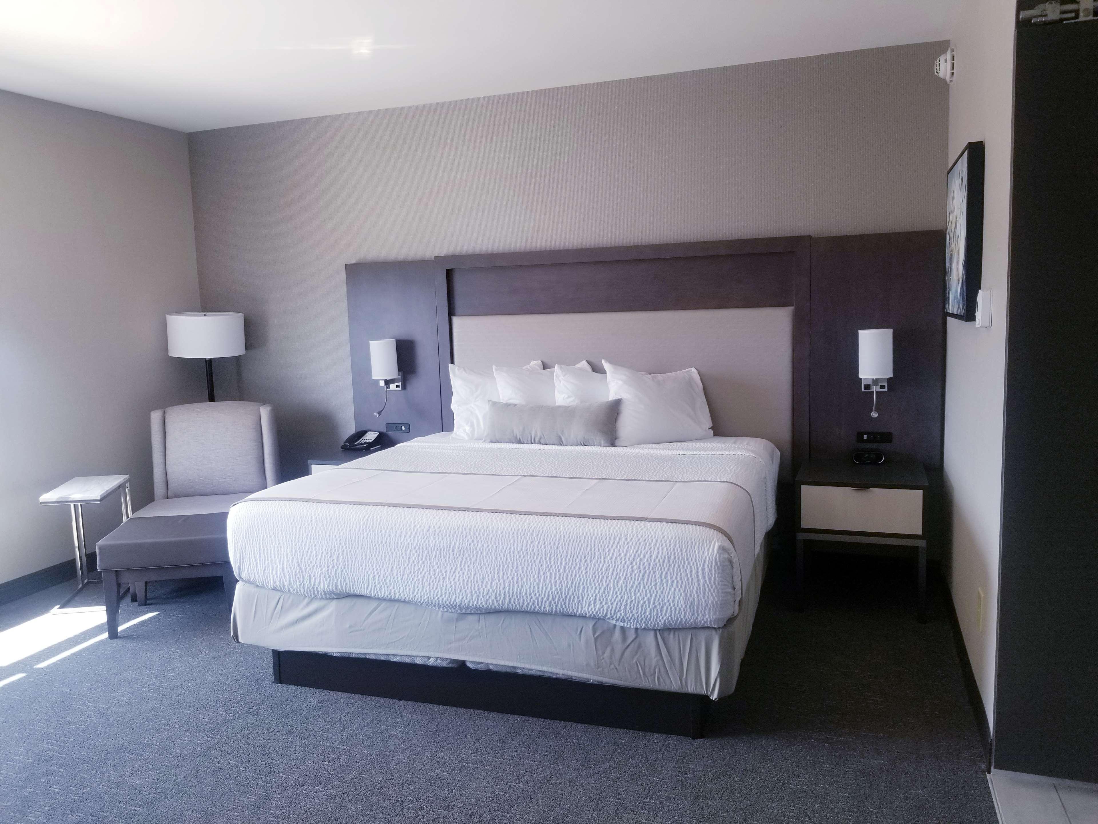 Best Western Plus Executive Residency Rigby'S Water World Hotel وارنر روبينز المظهر الخارجي الصورة