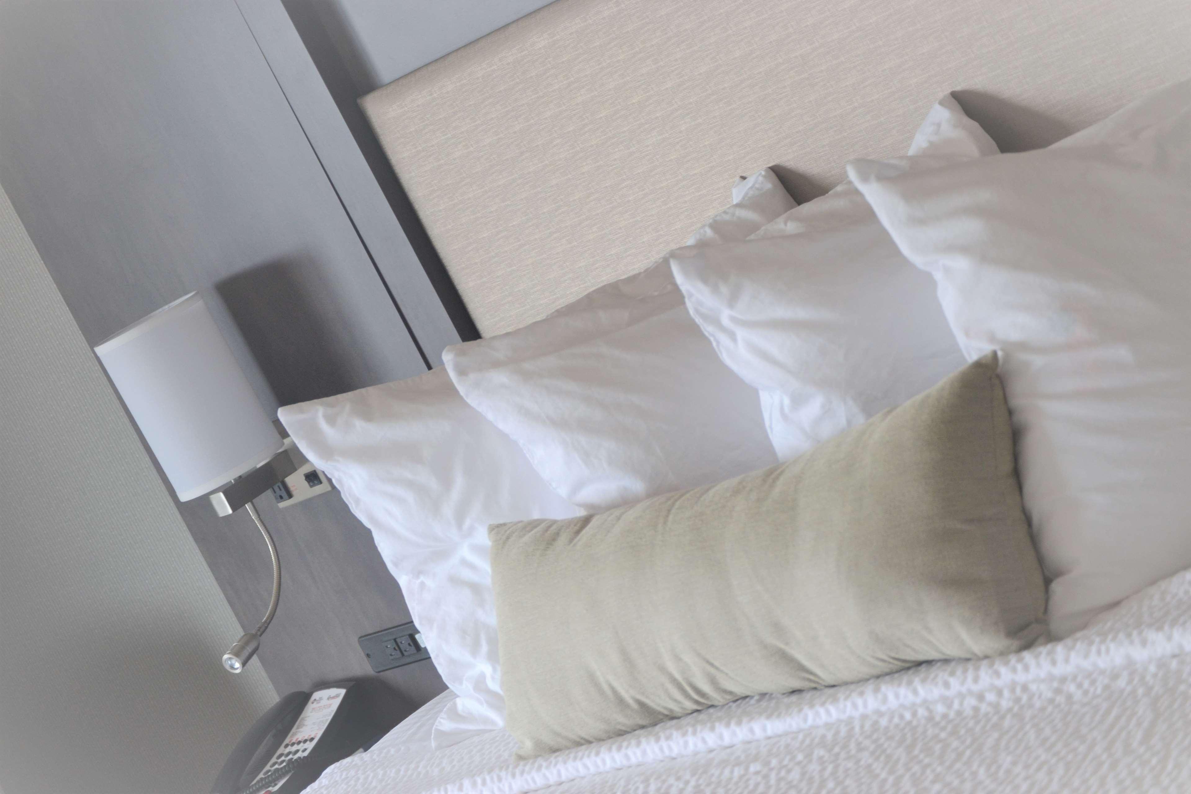 Best Western Plus Executive Residency Rigby'S Water World Hotel وارنر روبينز المظهر الخارجي الصورة