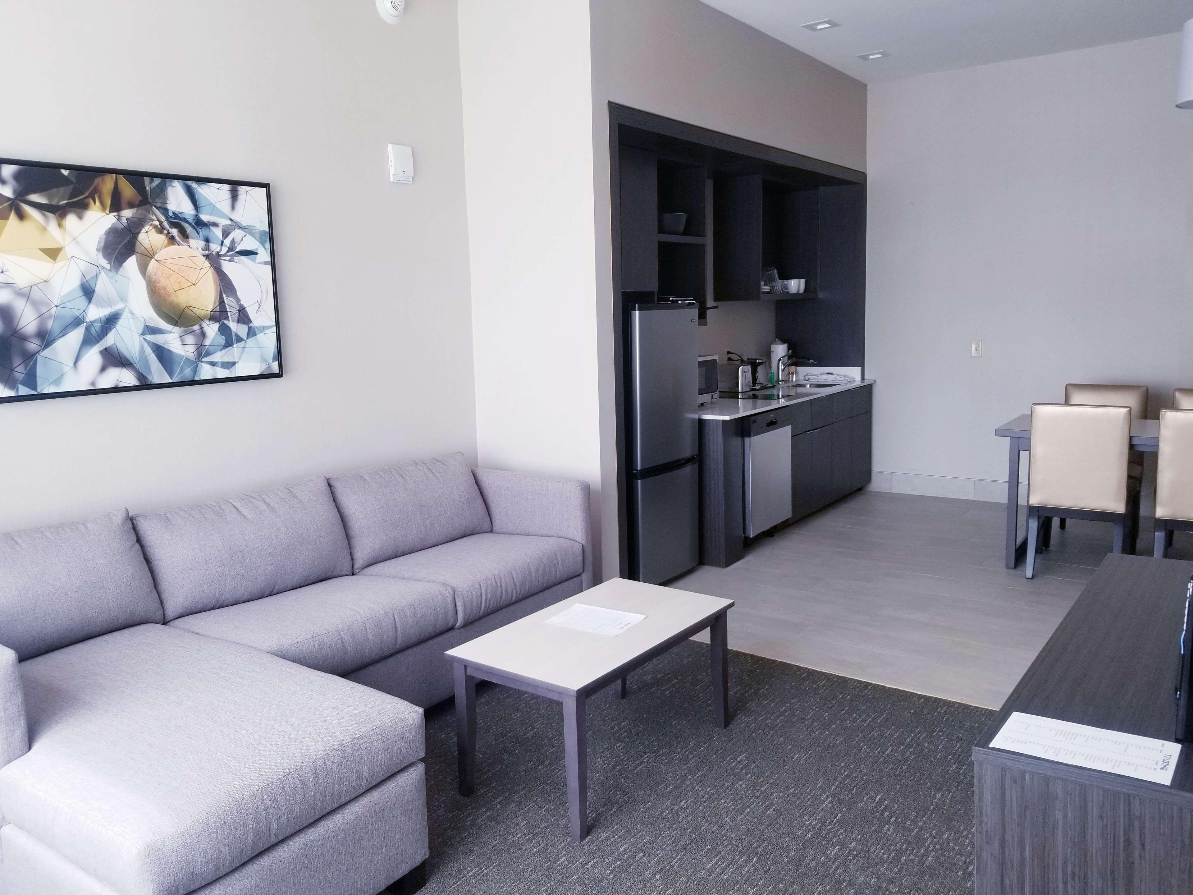 Best Western Plus Executive Residency Rigby'S Water World Hotel وارنر روبينز المظهر الخارجي الصورة