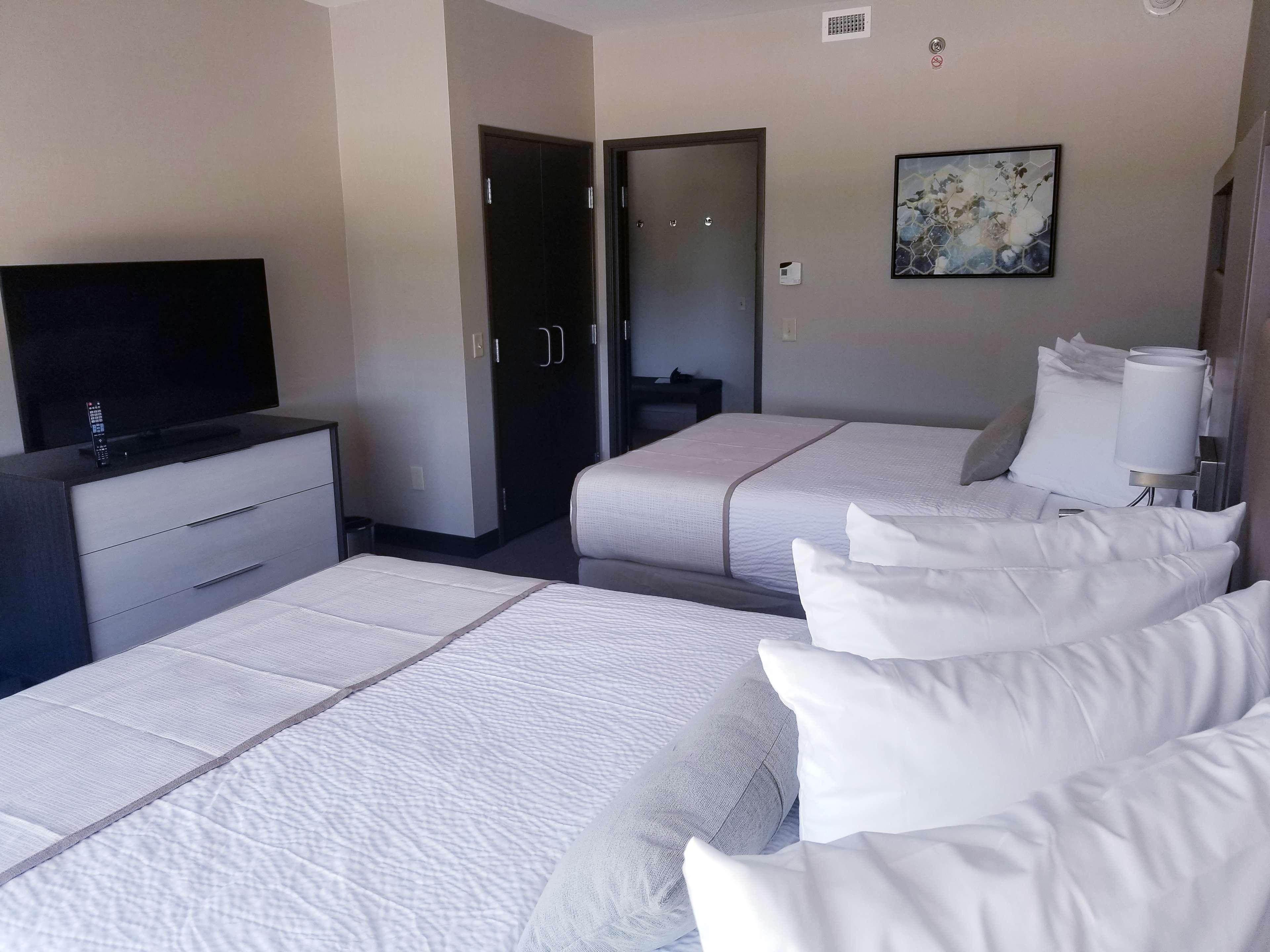 Best Western Plus Executive Residency Rigby'S Water World Hotel وارنر روبينز المظهر الخارجي الصورة
