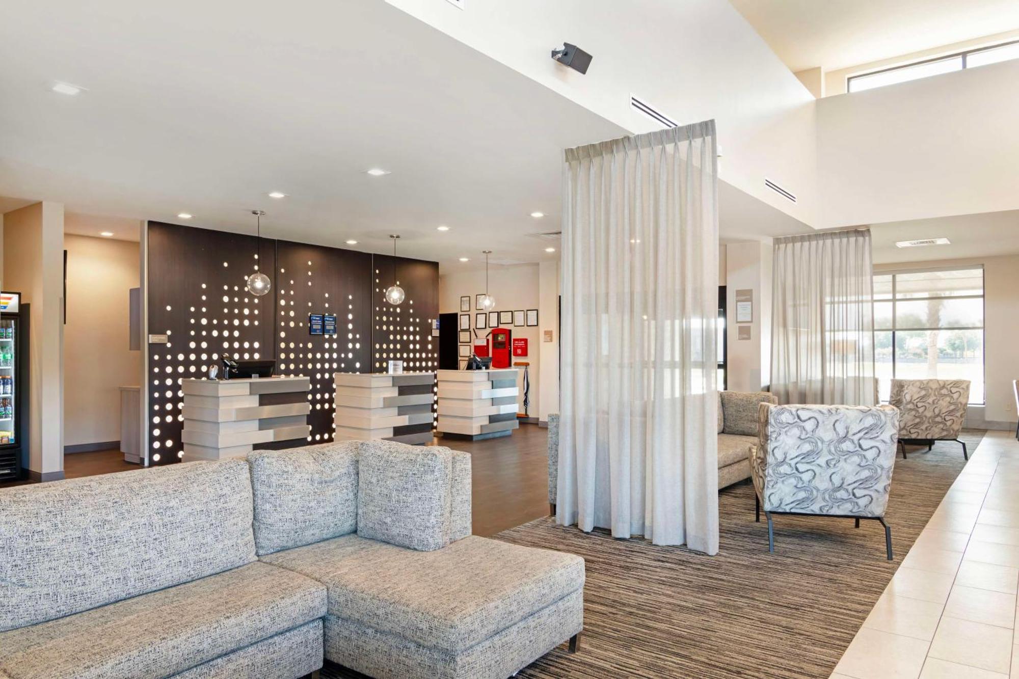 Best Western Plus Executive Residency Rigby'S Water World Hotel وارنر روبينز المظهر الخارجي الصورة